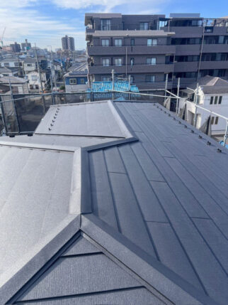 金属瓦重ね葺き工事