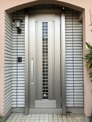 玄関ドア交換工事